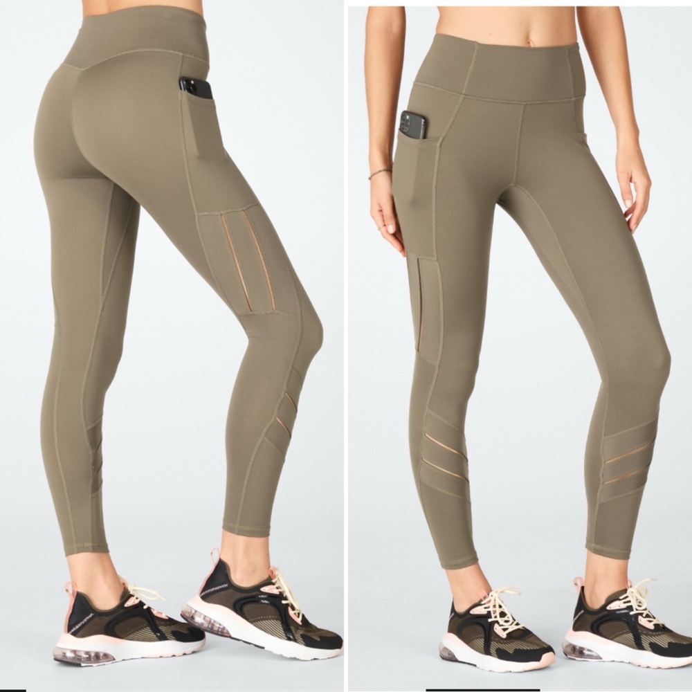 Fabletics Anywhere Motion365 High-Waisted Moto Legging Grizzly